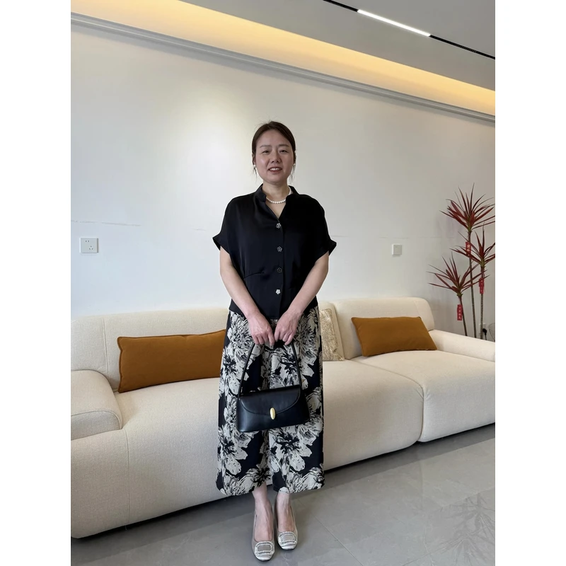 妈妈夏装国风套装小个子洋气质短袖2025新上衣服时尚两件套中年女