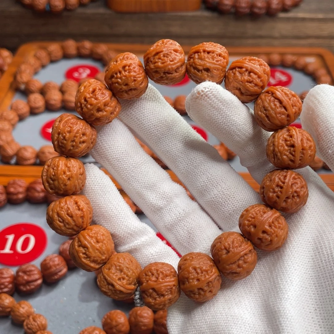 吉****手串文玩核桃1.6磨盘