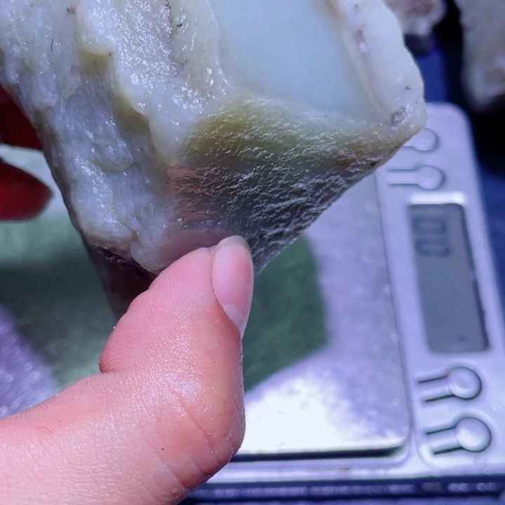 和田玉（糖玉）未镶嵌珠宝半成品