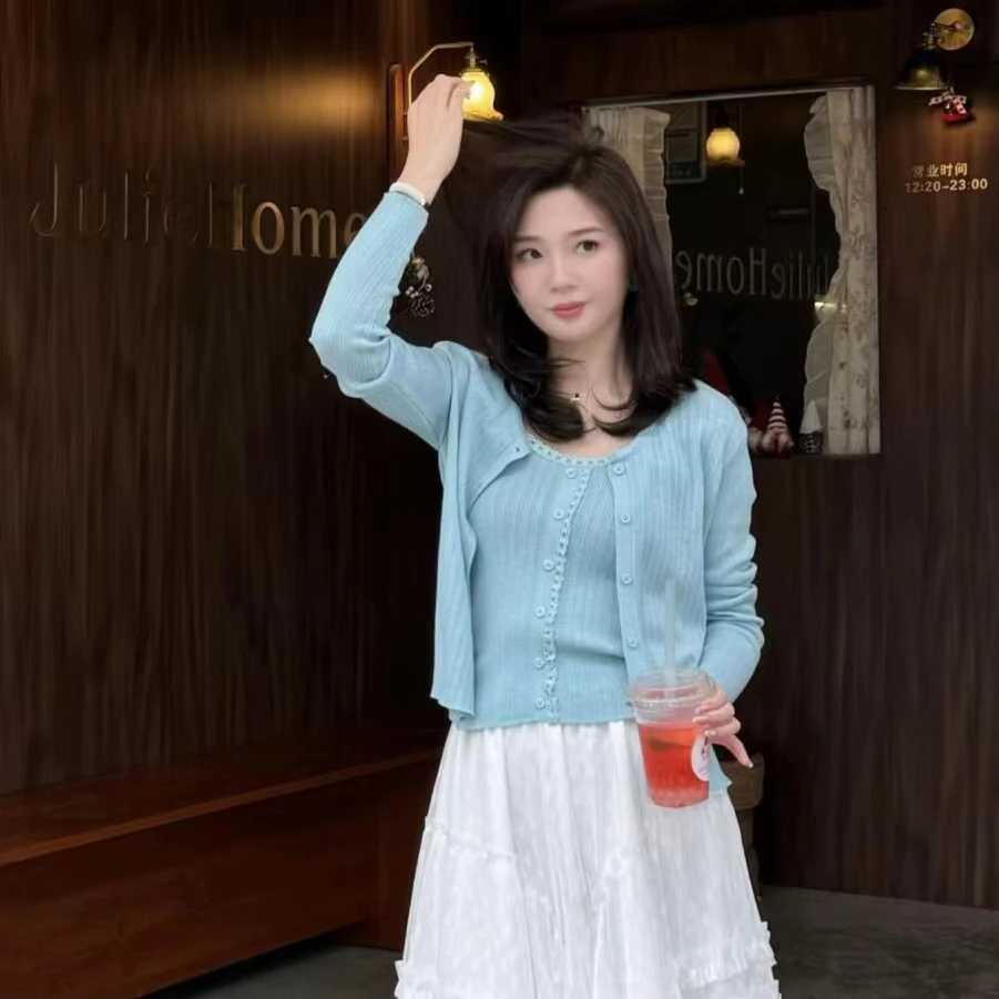 好软糯 纯欲风气质蕾丝吊带背心+针织开衫两件套毛衣女