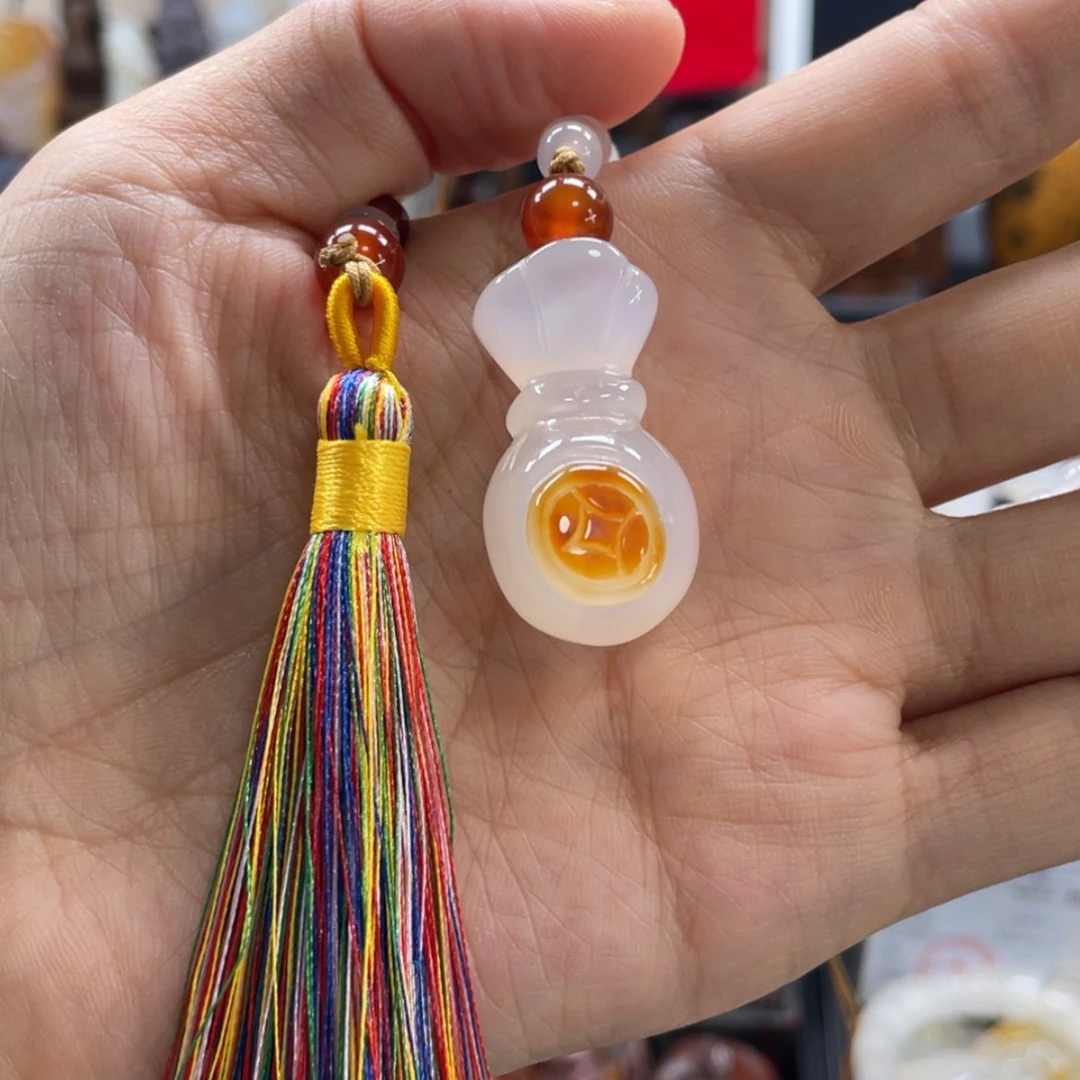 【闪购商品】玛瑙/玉髓未镶嵌珠宝半成品F****。
