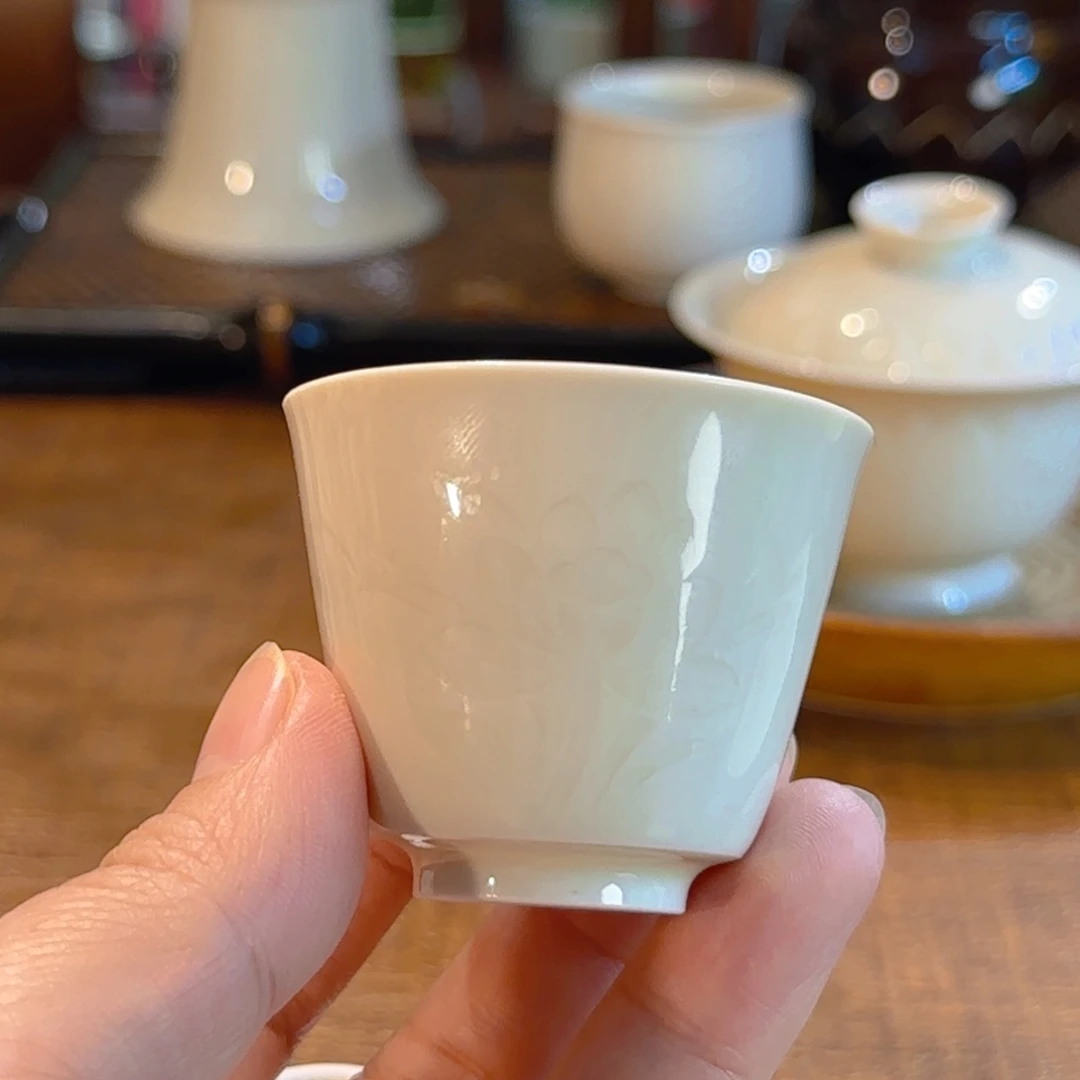鉴***事特价荷花马蹄杯6666666666