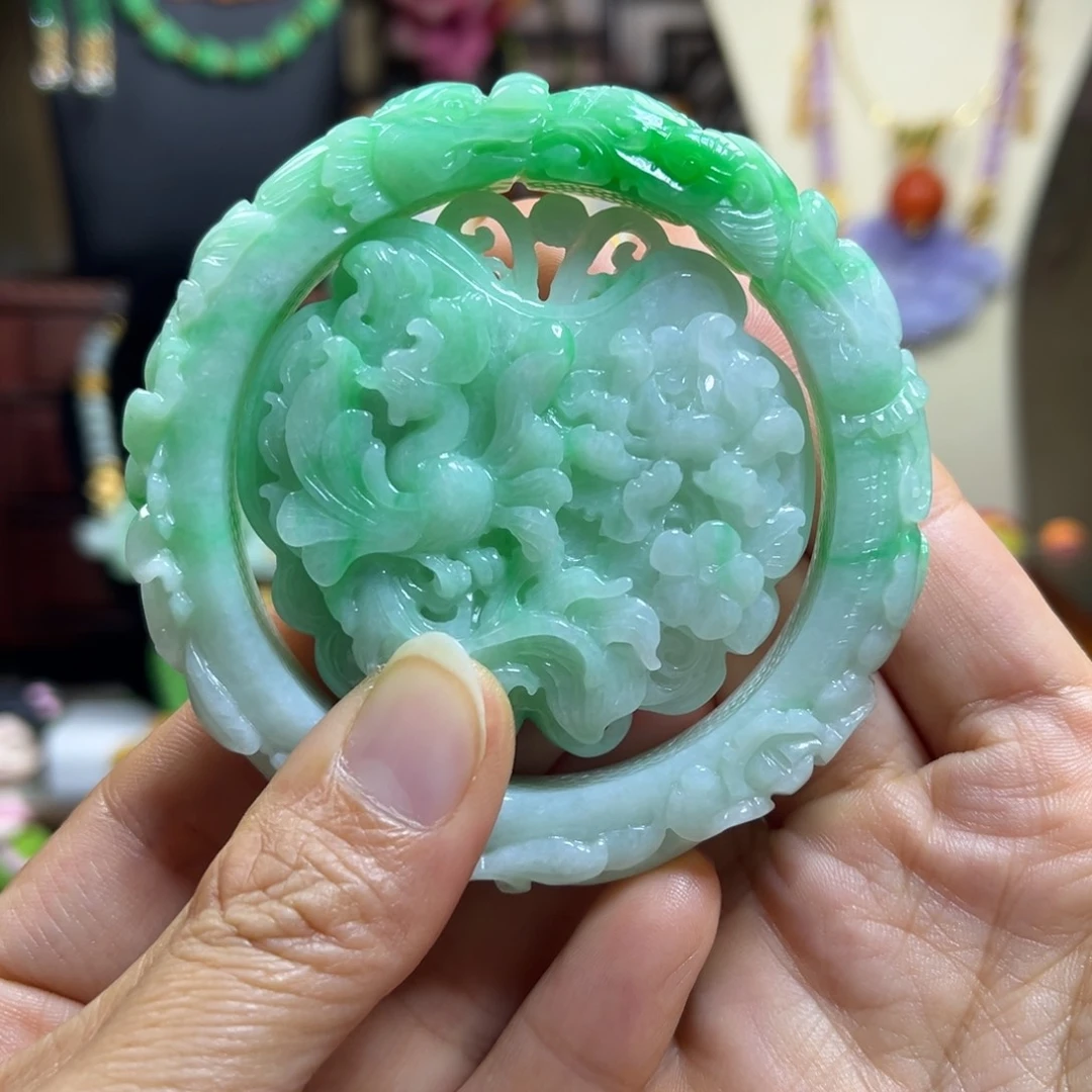 翡翠未镶嵌颈饰天然翡翠手镯套装56.5