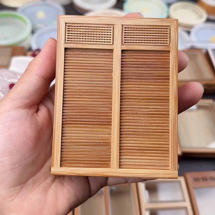 蟋蟀毛师傅卷帘门双格