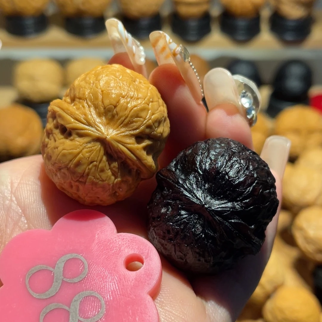 双色龙珠核桃31。