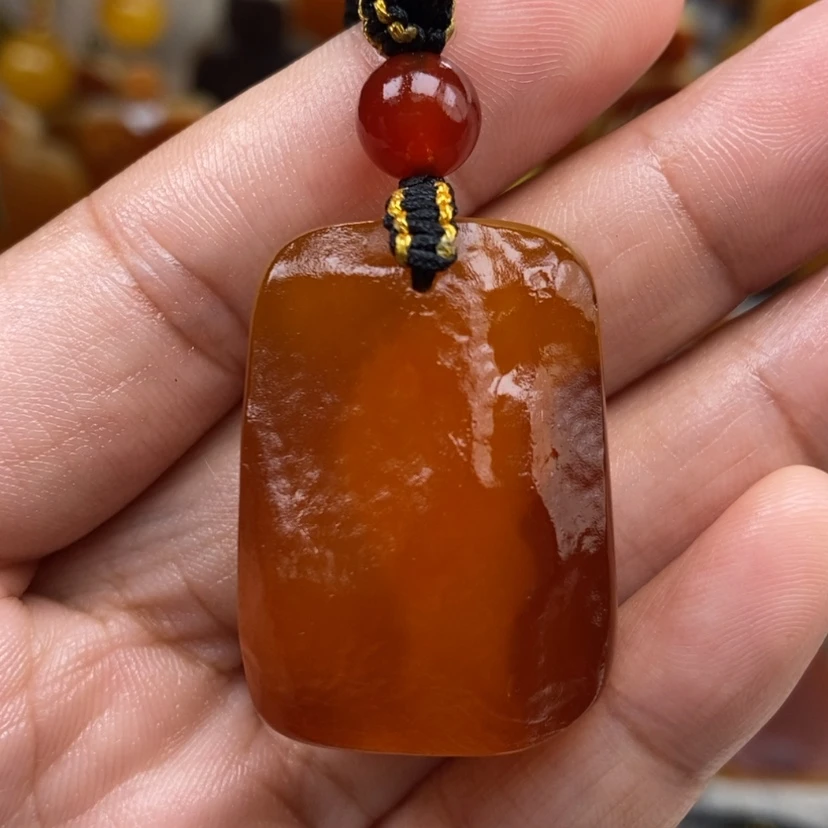 【闪购商品】琥珀颈饰未镶嵌