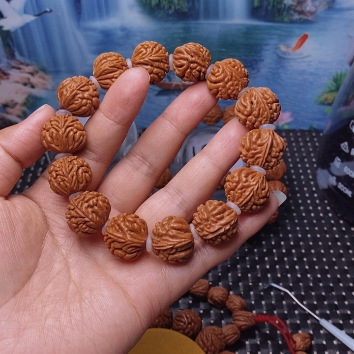 桃核吊坠核桃手串