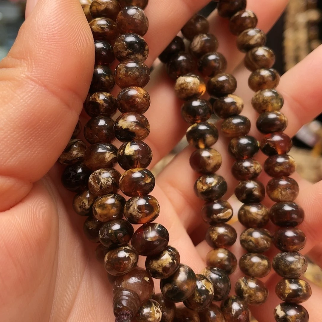 琥珀裸石未镶嵌八