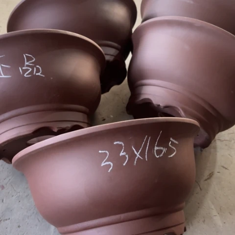 110-5。      33-16.5