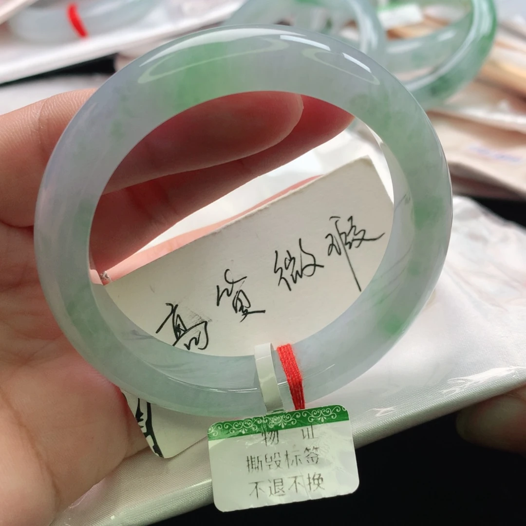 七***光翡翠未镶嵌手镯缅甸52.53