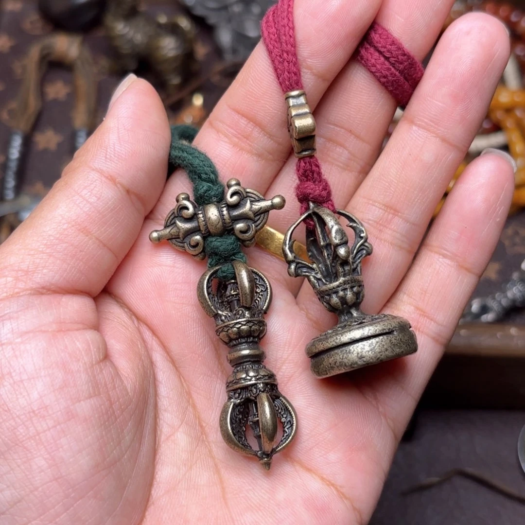 铜星月菩提吊坠项链