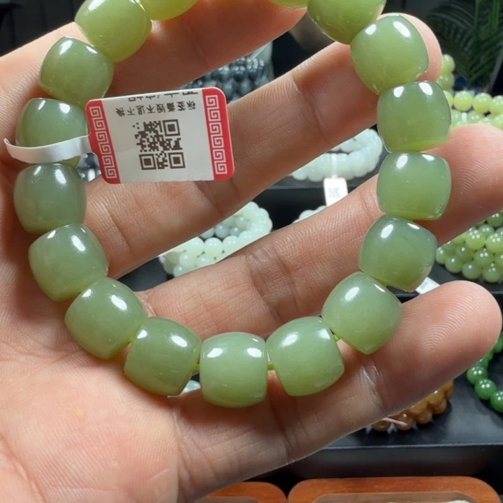 未镶嵌手链和田玉