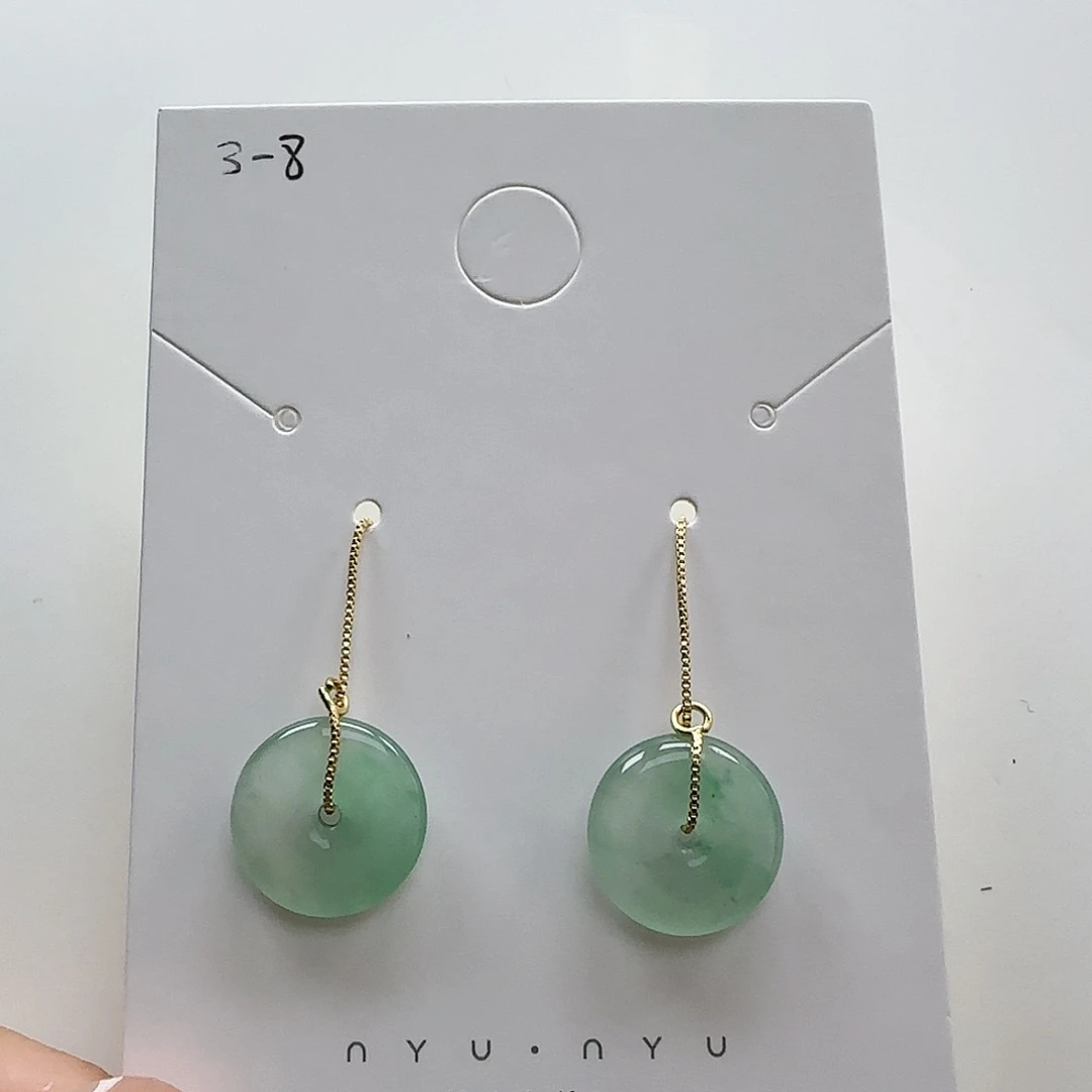 石英质玉（非洲翠）未镶嵌耳坠
