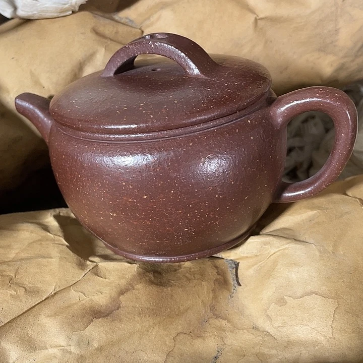 紫砂茶壶?****灯紫砂艺术