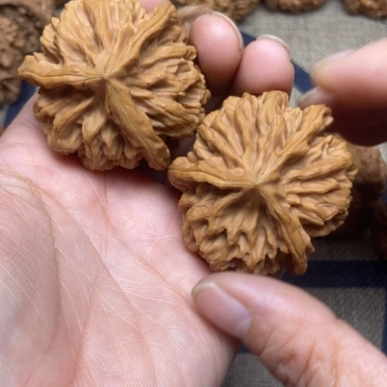 吊坠文玩核桃秦王三棱全品
