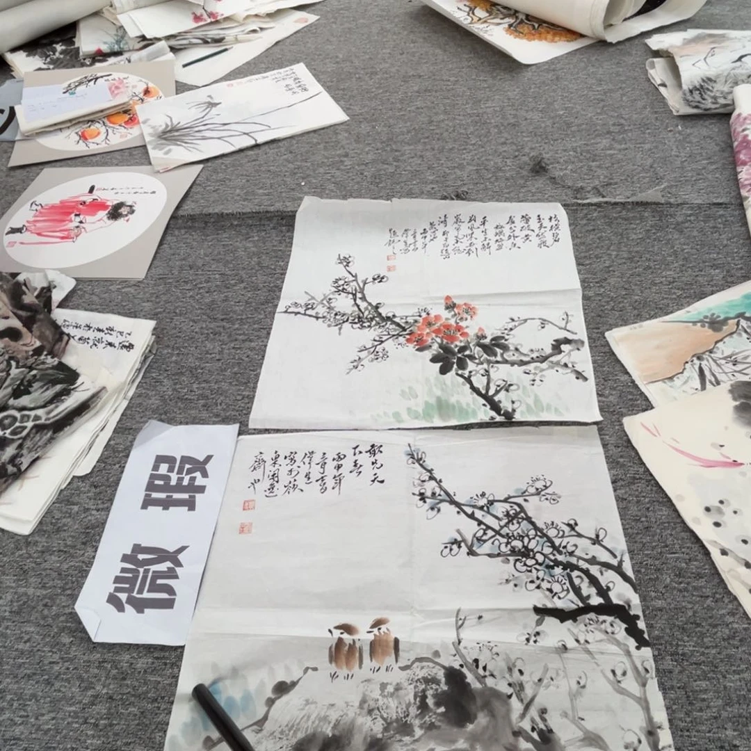 国画何伟生老师50斗方两张微瑕介意慎拍