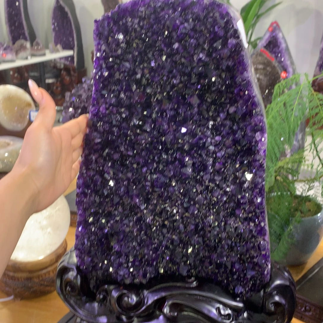 快***光未镶嵌水晶大型摆件（非配饰）