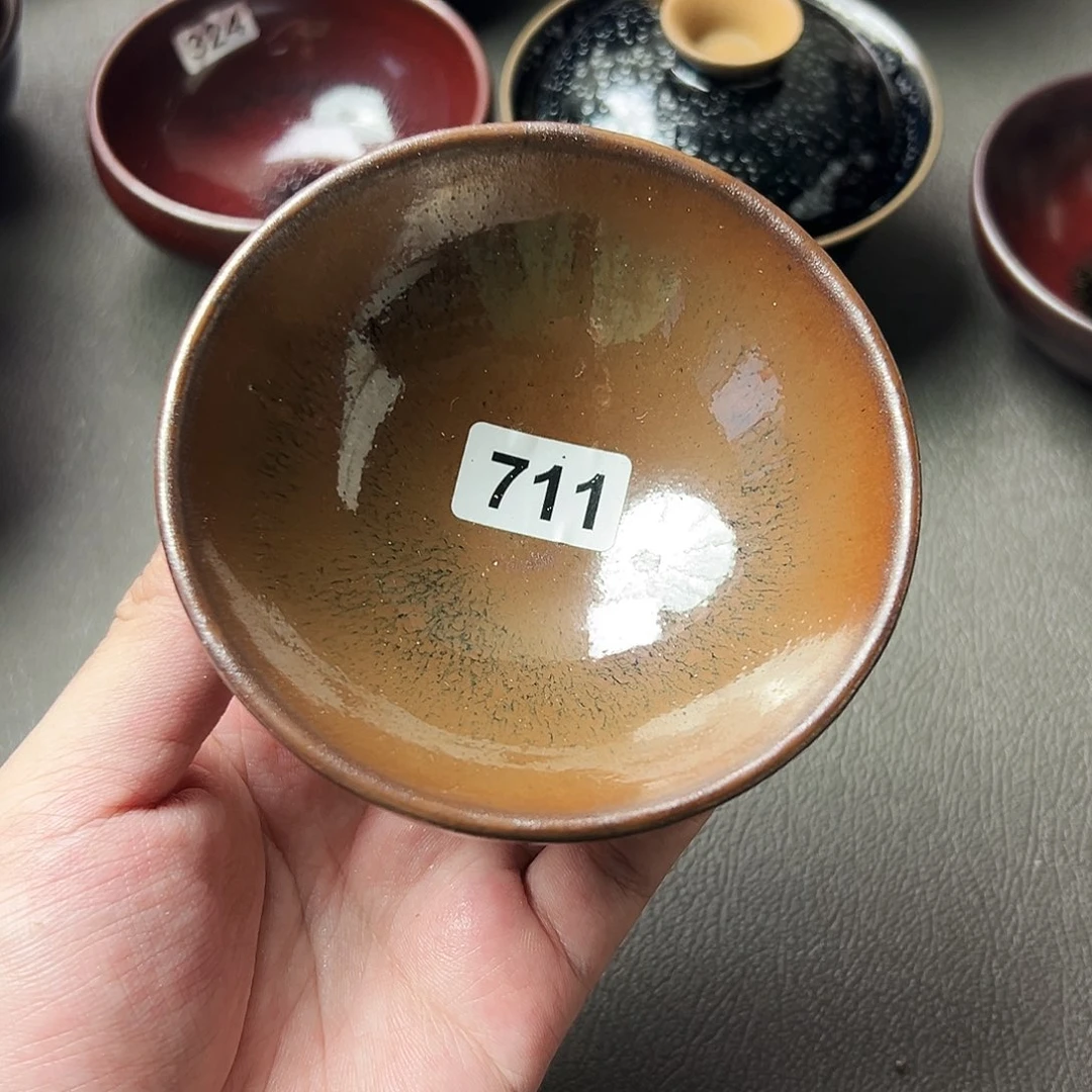 茶盏好吧那我们也睡一晚上