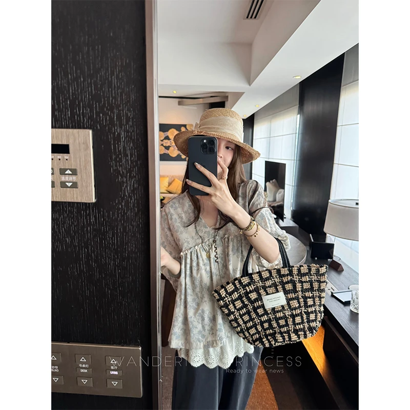 钱美西  通勤夏季雾霾碎花独家法式印花V领套头罩衫花边吊带女