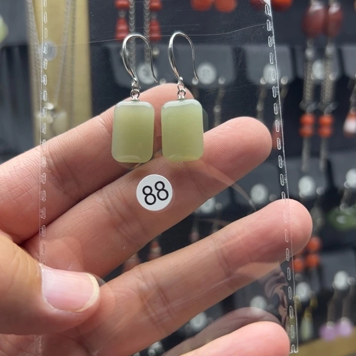 和田玉银S925镶嵌耳饰宋*财