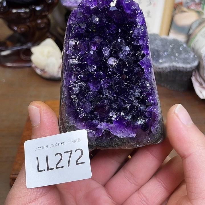 水晶未镶嵌大型摆件（非配饰）