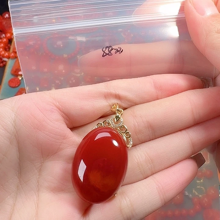 南红玛瑙银S925镶嵌吊坠