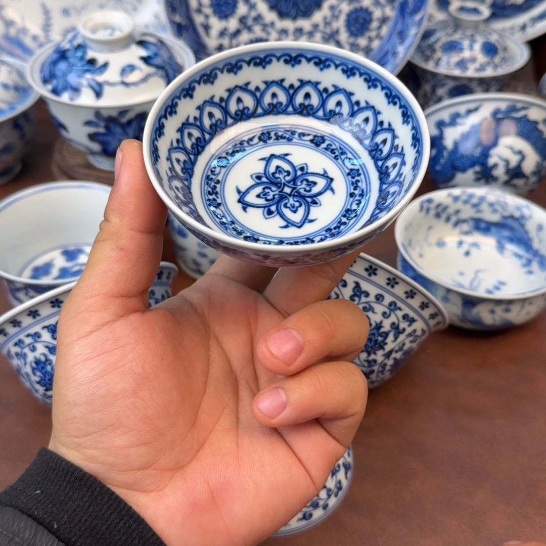 陶摆件卧足宝相普洱手绘