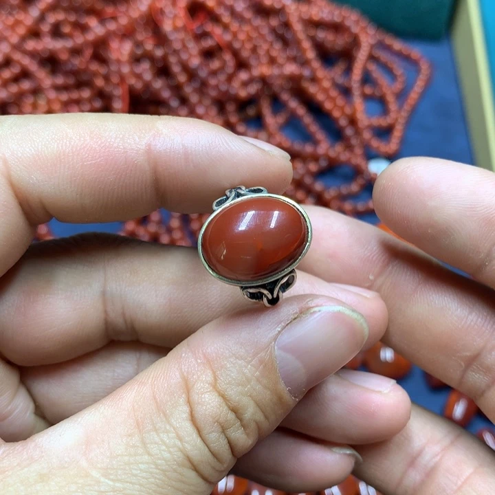 南红玛瑙戒指银S925镶嵌