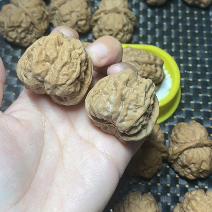 把件文玩核桃蛤蟆头37