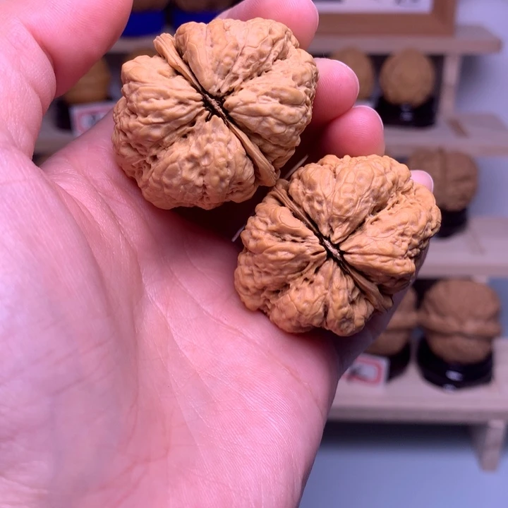 文玩核桃把件27蝴蝶蟾40尺