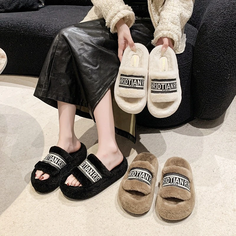 毛毛拖鞋女外穿高级感新款字母一字拖欧货毛毛鞋秋天棉拖羊羔毛