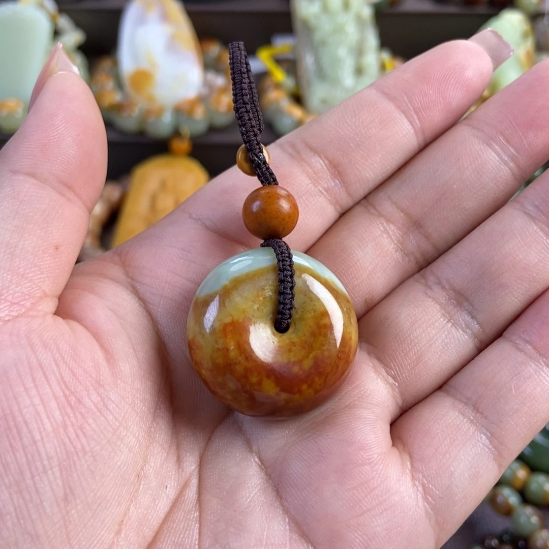 太***舟透闪石质玉未镶嵌颈饰