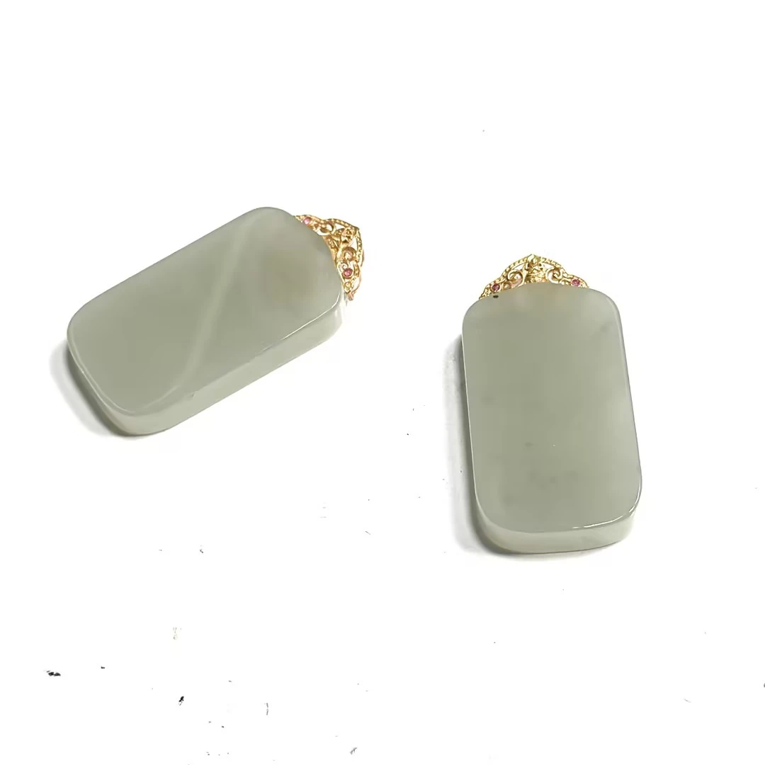 【CH】18k金和田玉无事牌吊坠（多样性发其一）