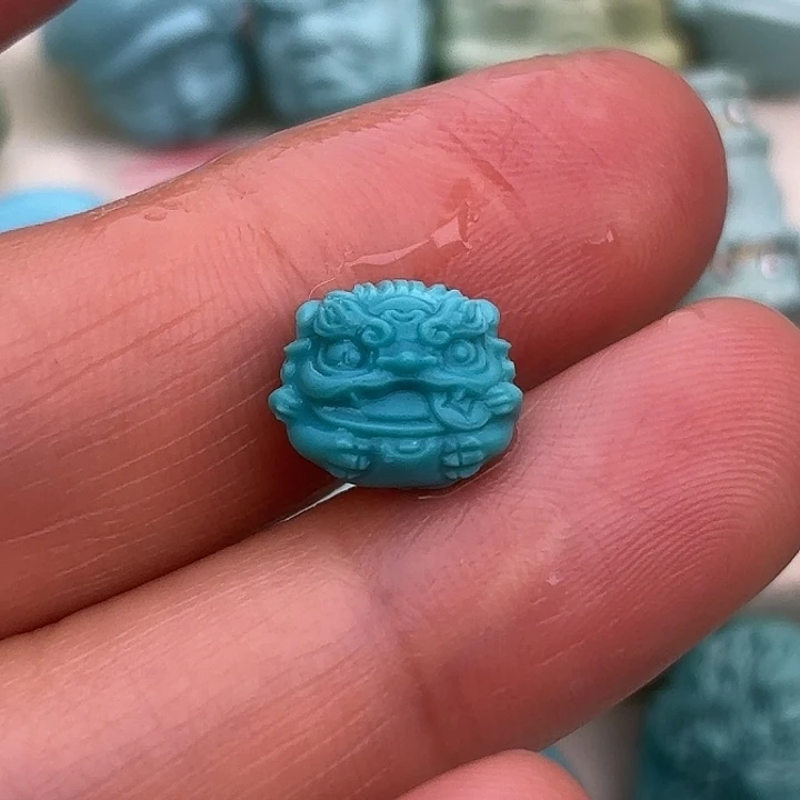 参***丰绿松石未镶嵌挂件