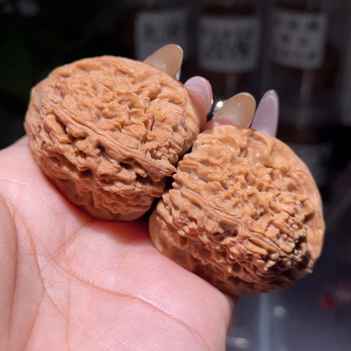 吊坠桃核           41