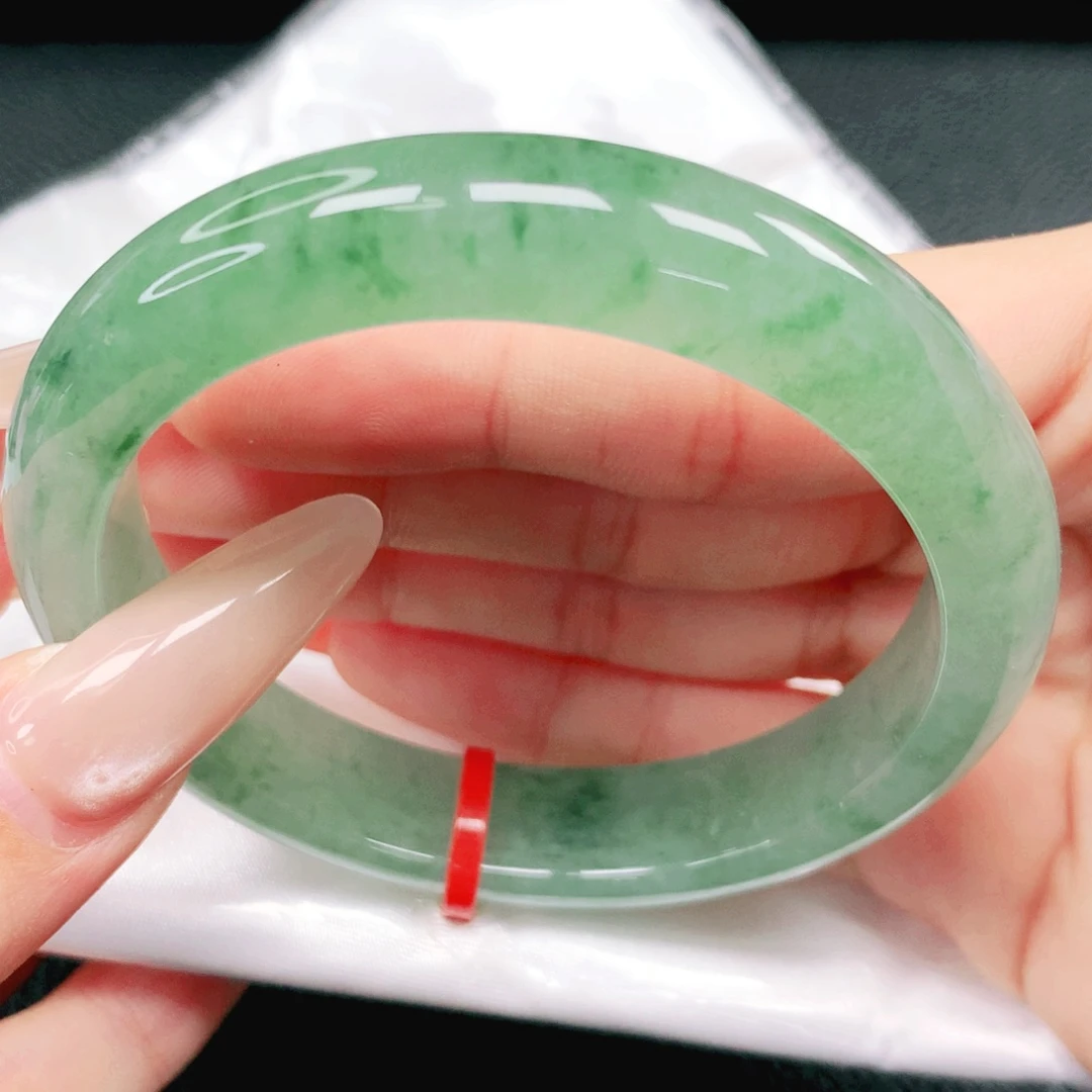 翡翠未镶嵌手镯57