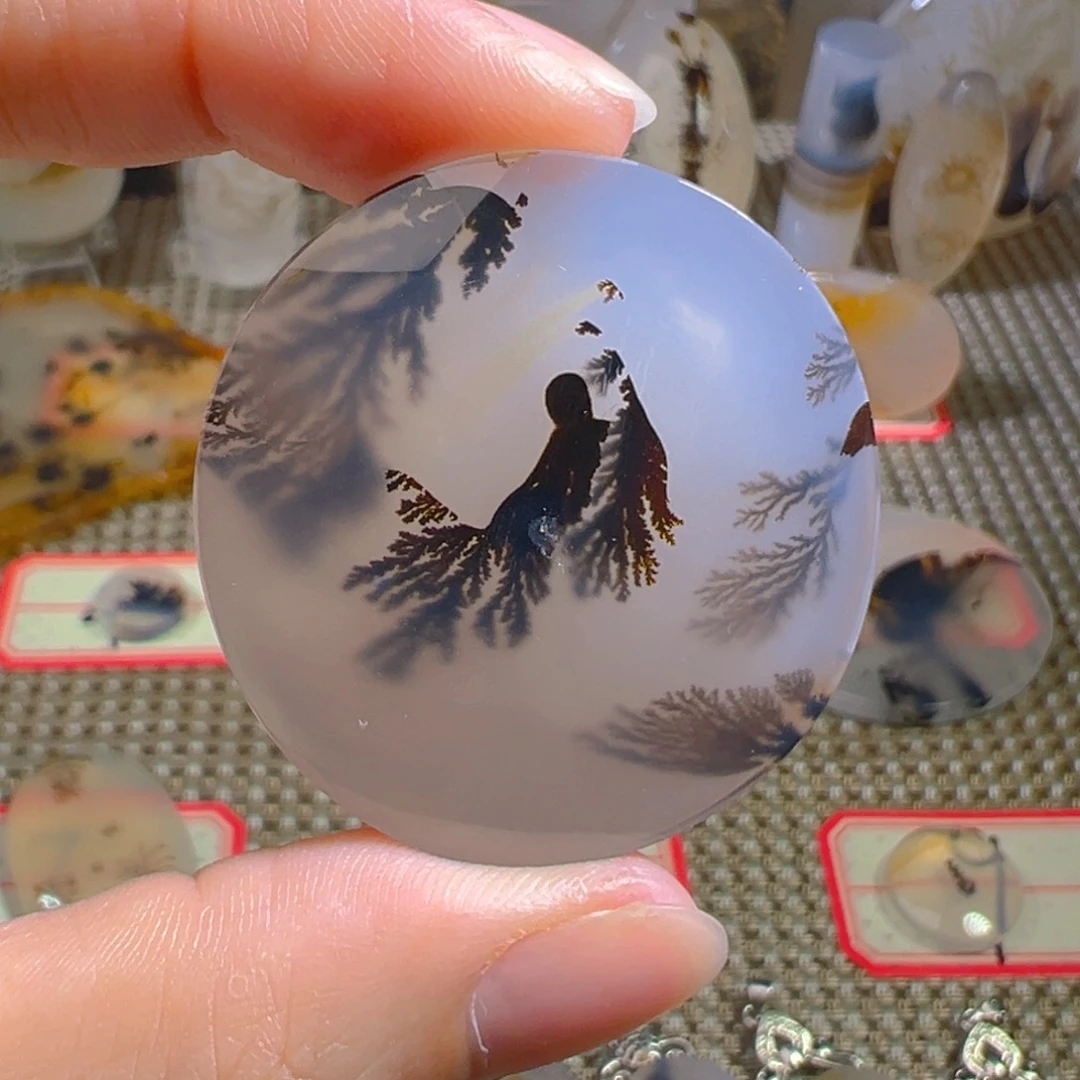 玛瑙/玉髓颈饰未镶嵌