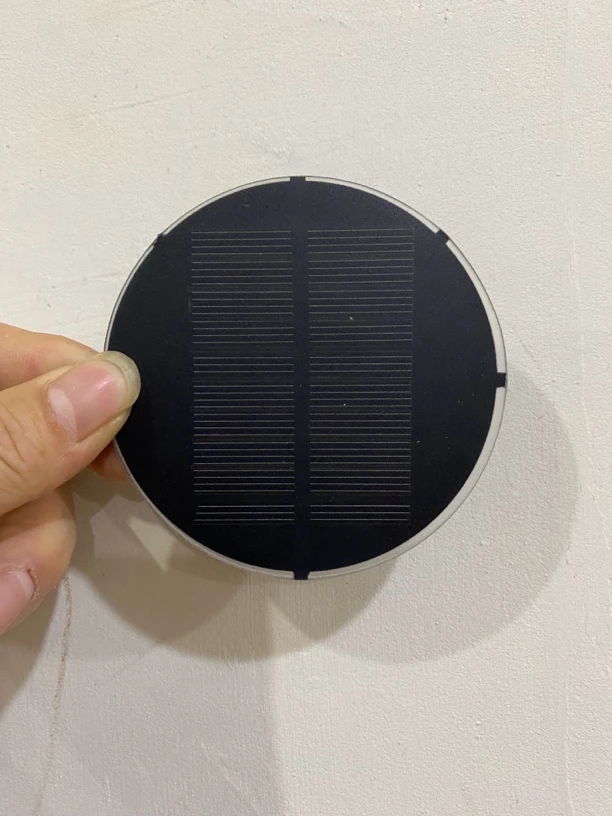 圆形太阳能板4个（9㎝）