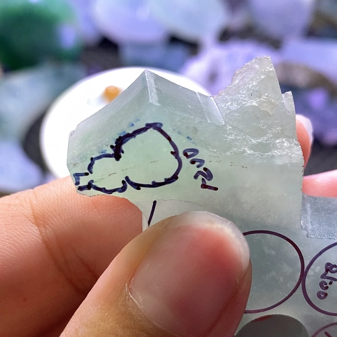 定制翡翠未镶嵌边角