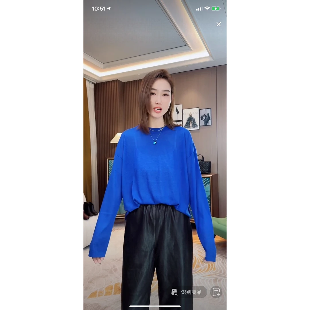 【荣姐精选】设计简约钴蓝圆领针织衫