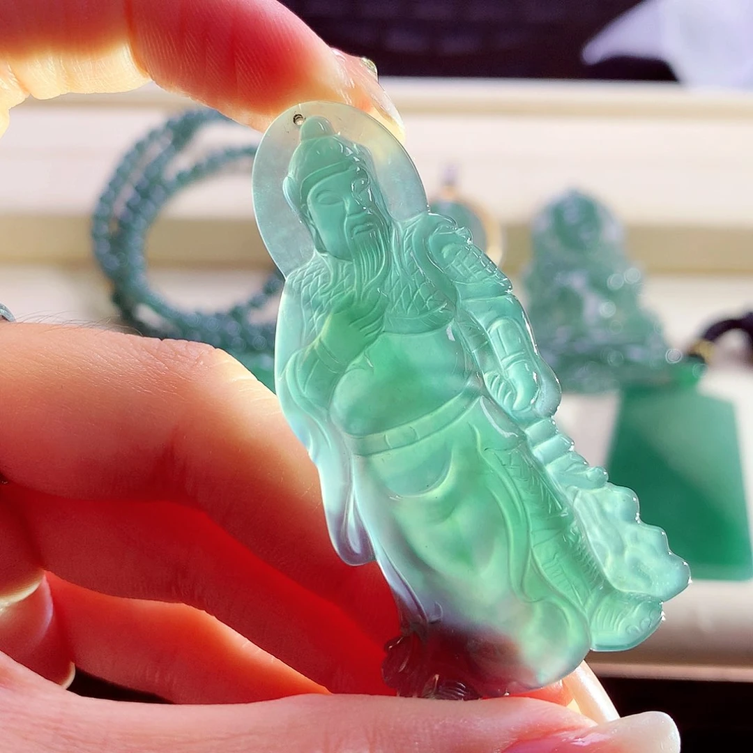 颈饰未镶嵌翡翠天然