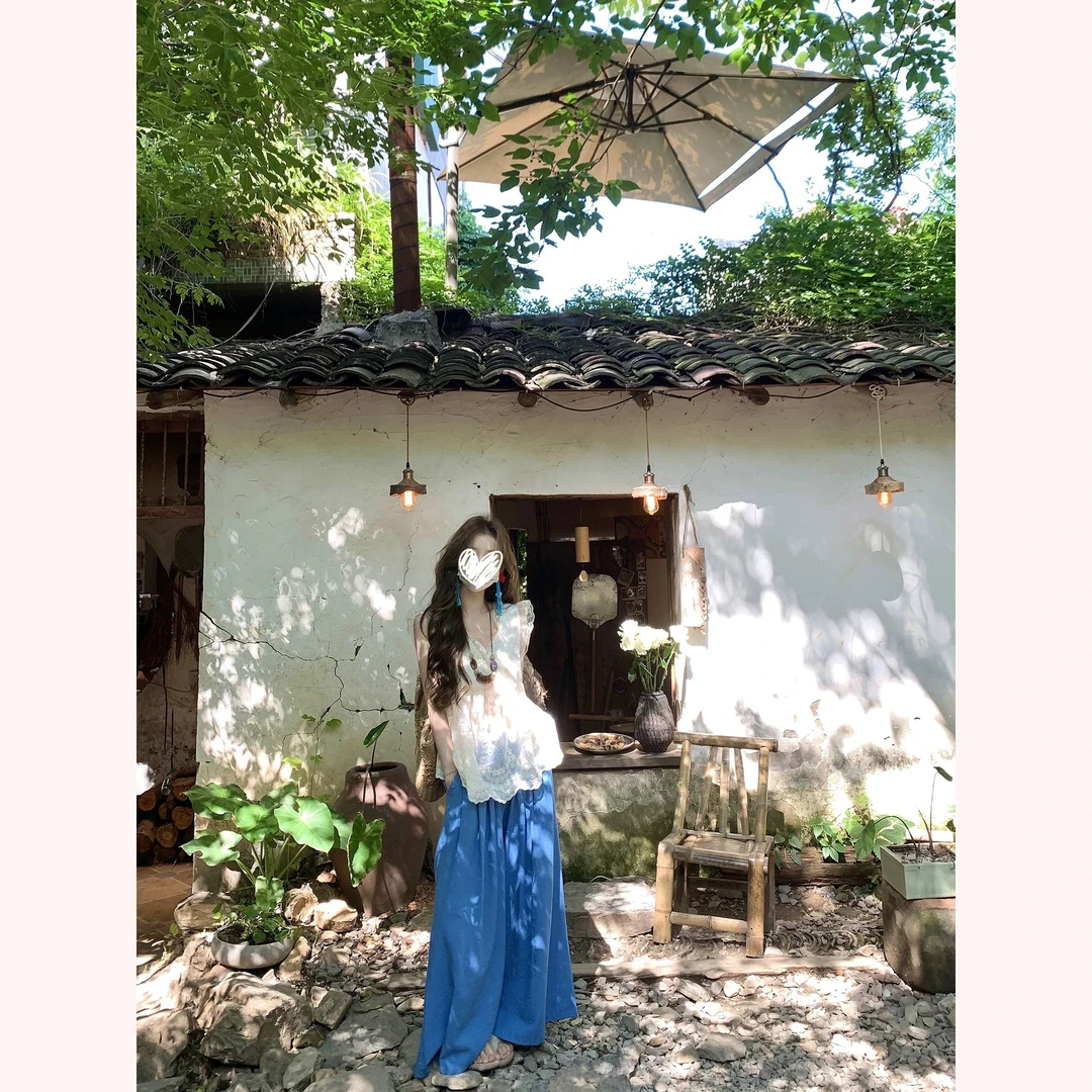 2025新款田园个性穿搭V领蕾丝边小飞袖微透上衣阔腿休闲裤两件套