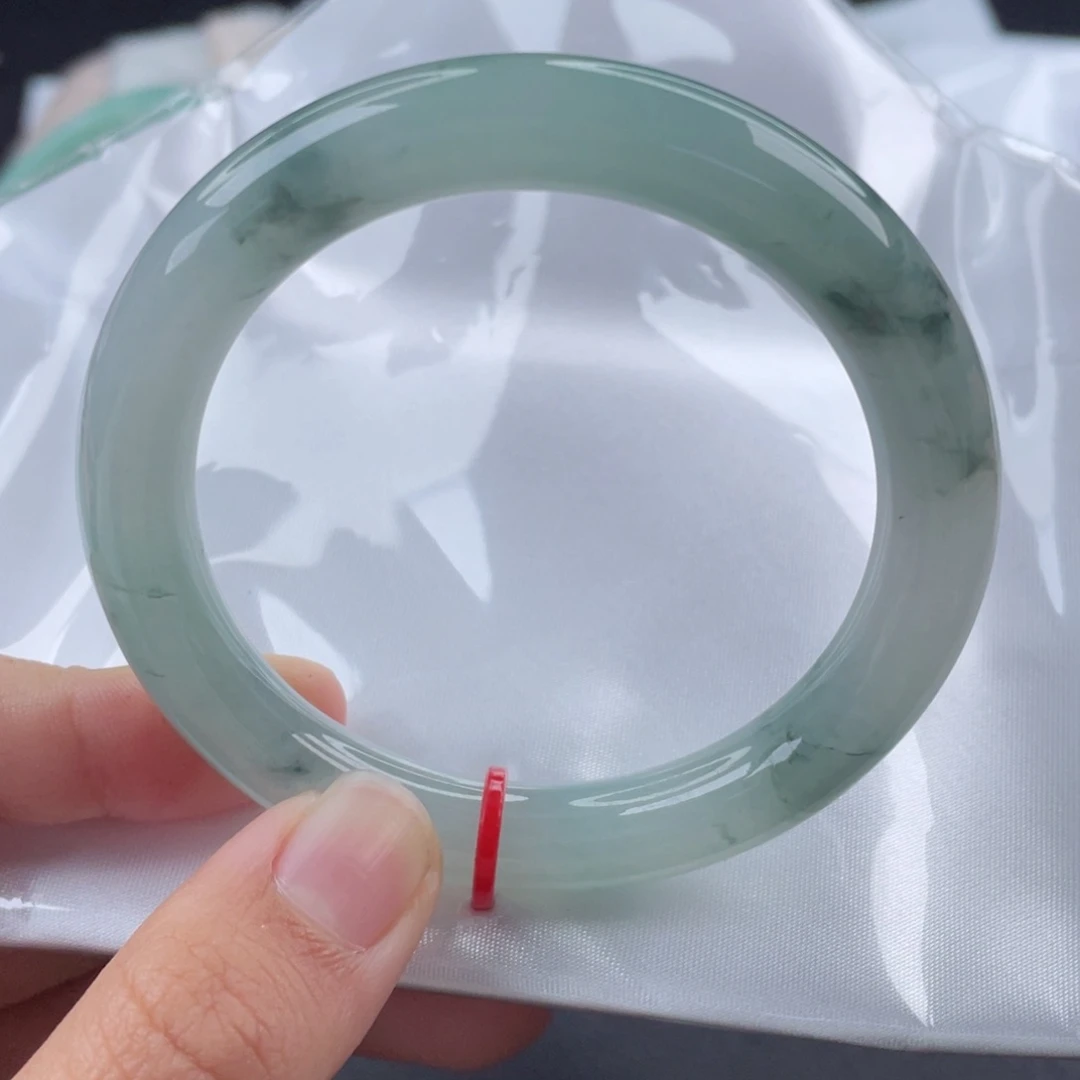 翡翠手镯未镶嵌54.2圈