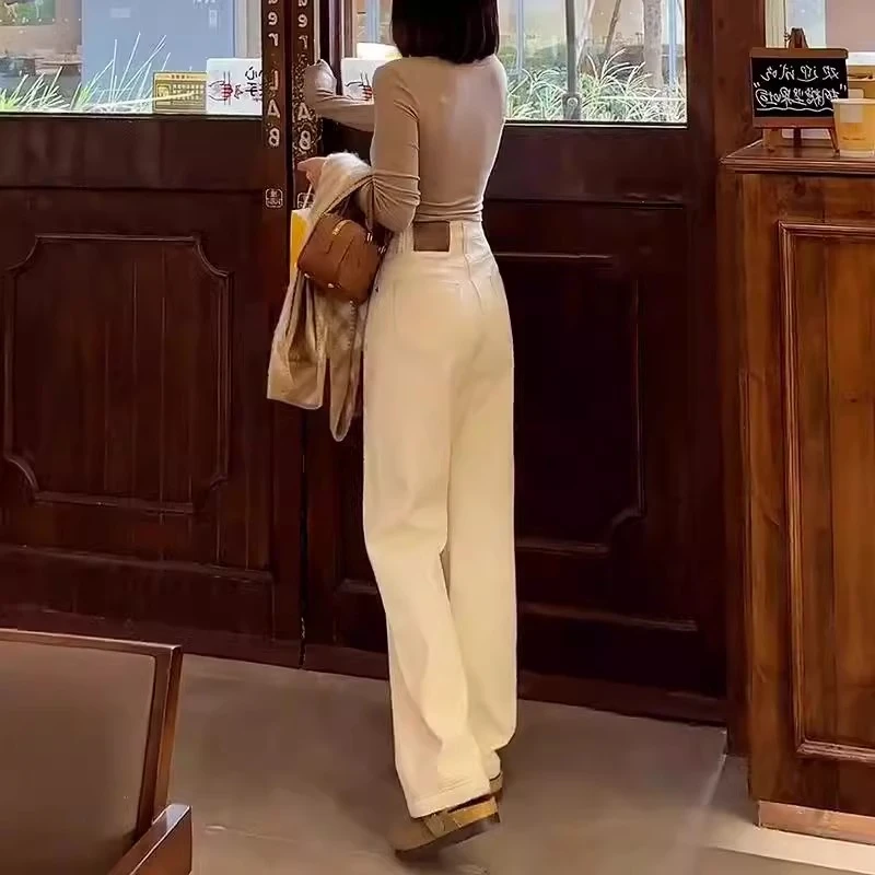 2025年春装新款阔腿牛仔裤女米白杏色高腰直筒小个子垂感拖地裤子