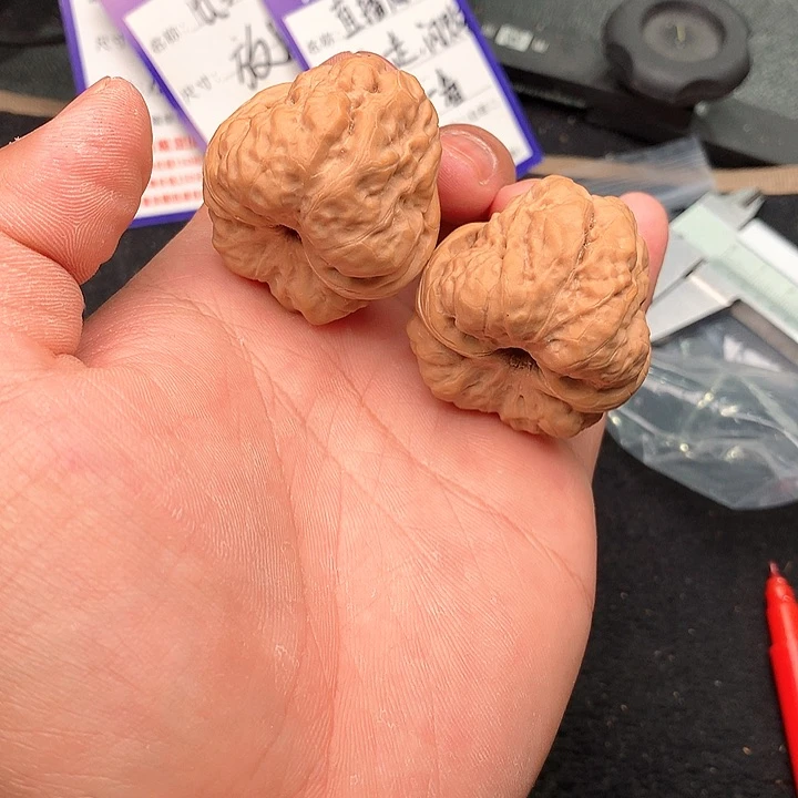 文玩核桃把件46号37蛤蟆头