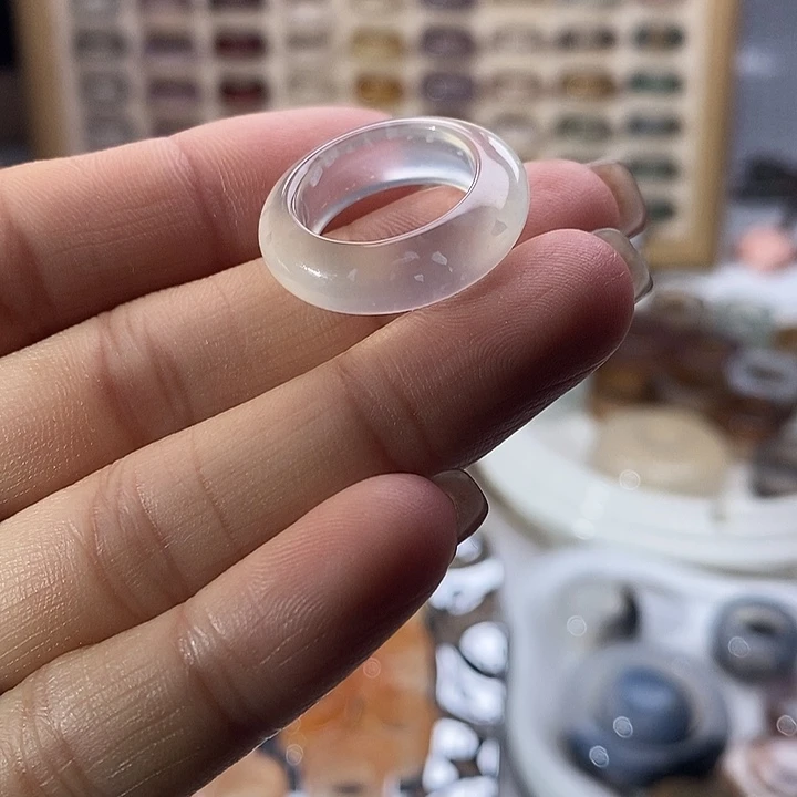 未镶嵌戒指玛瑙/玉髓C 1不退换港12