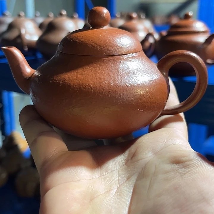 紫砂茶壶李*敏紫砂………………