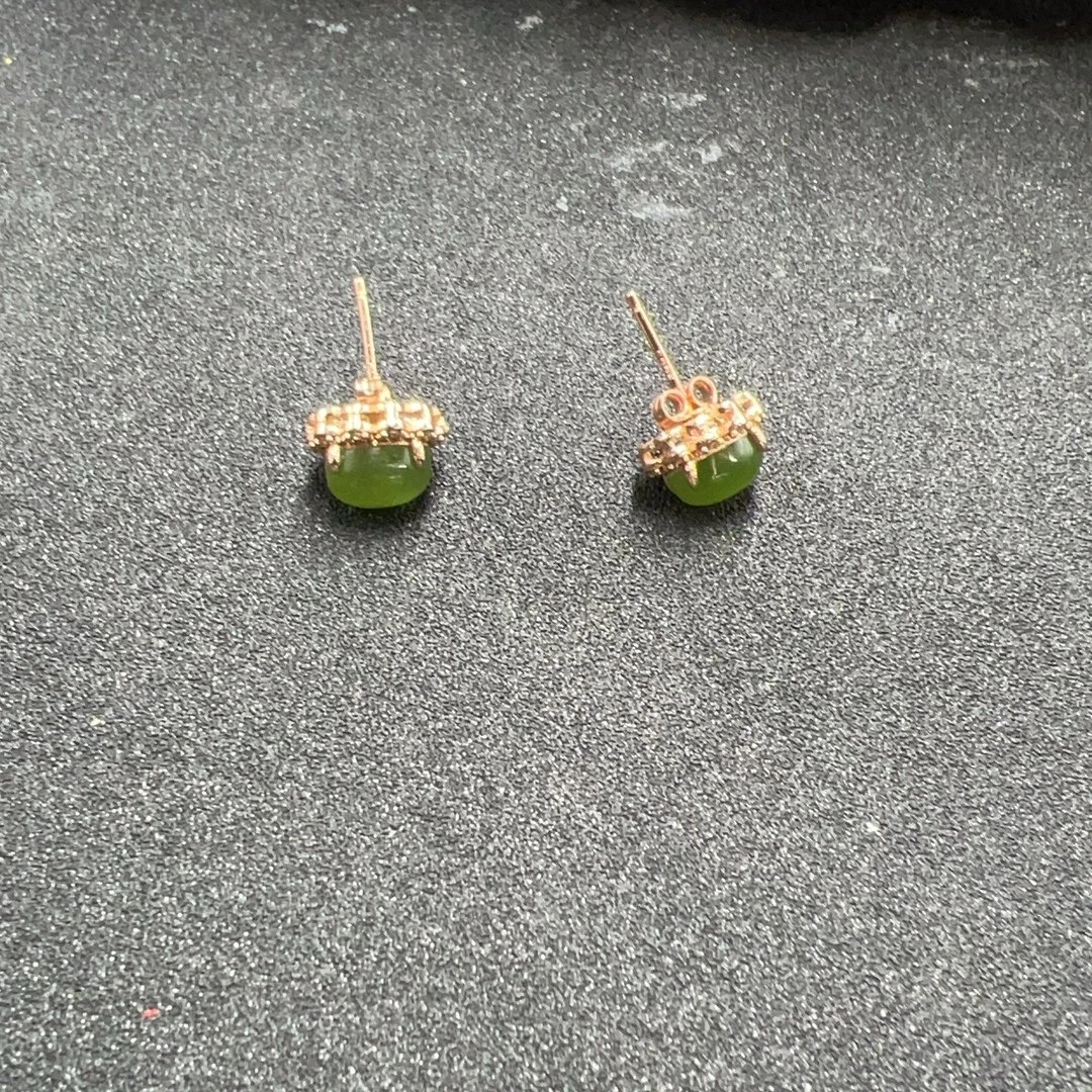 BY0214FXH标60 和田玉耳钉