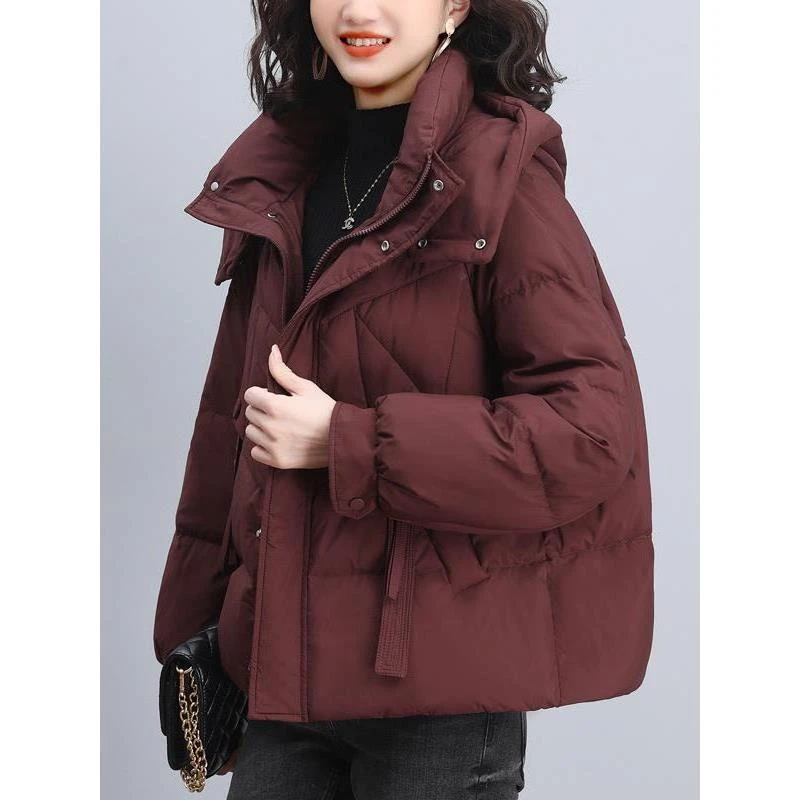 轻薄羽绒服女短款2025年冬季新款时尚宽松妈妈白鸭绒爆款外套