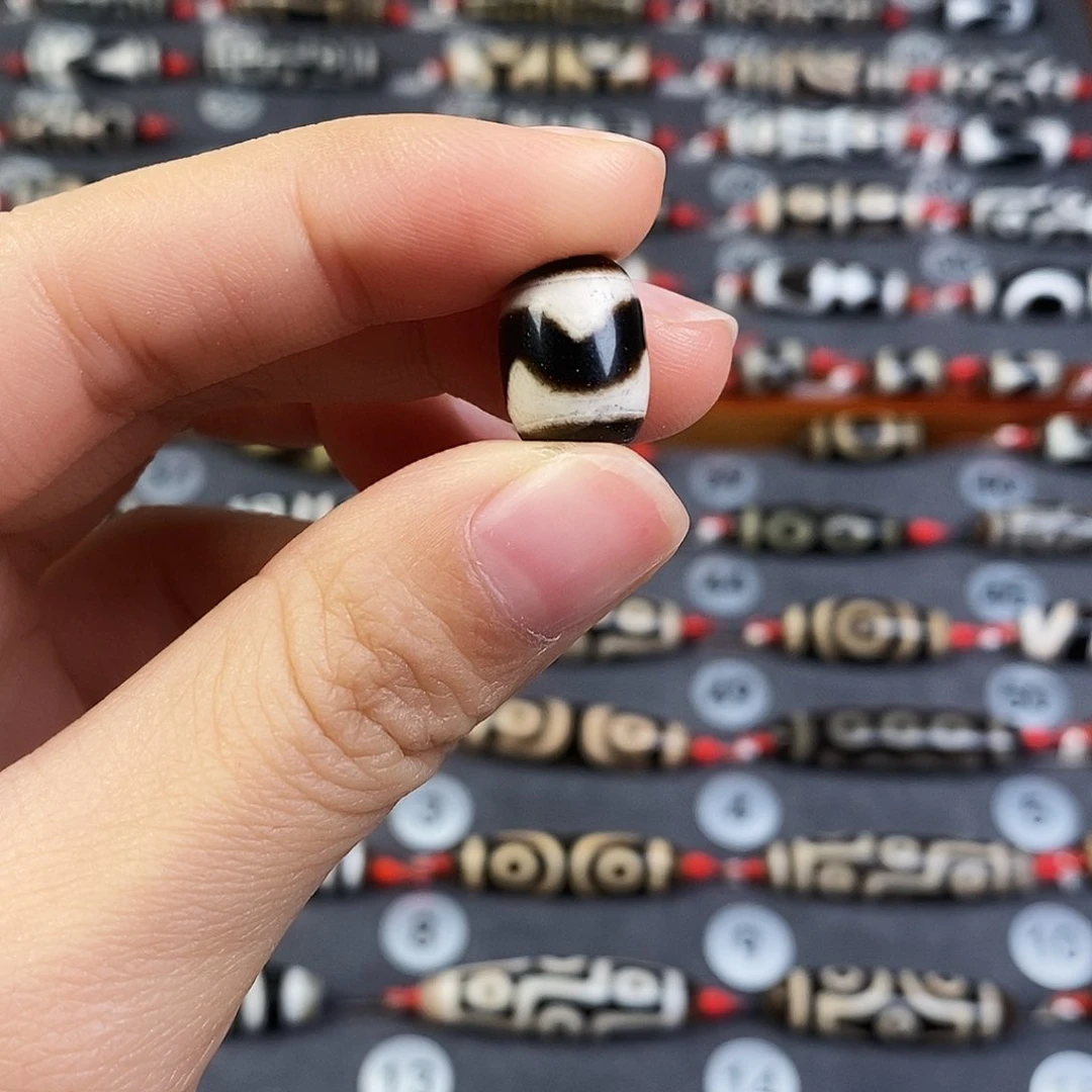 玛瑙/玉髓未镶嵌颈饰骏